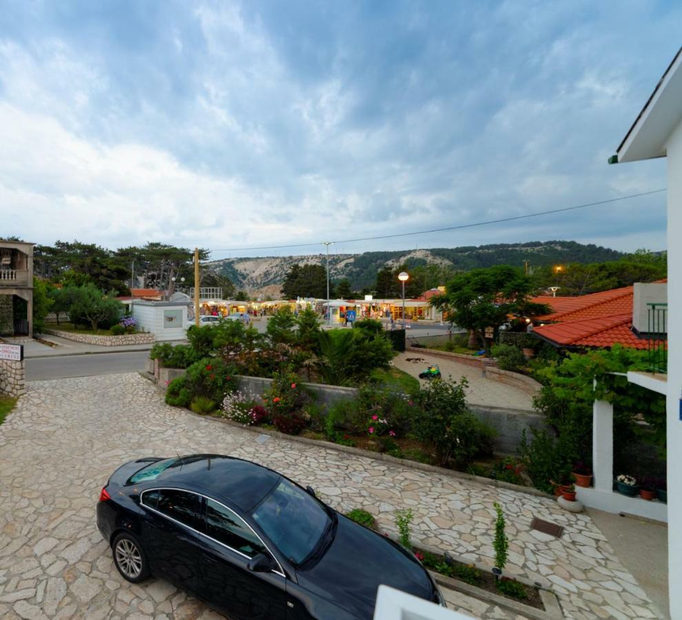 Apartments Arbis Lopar Exteriér fotografie